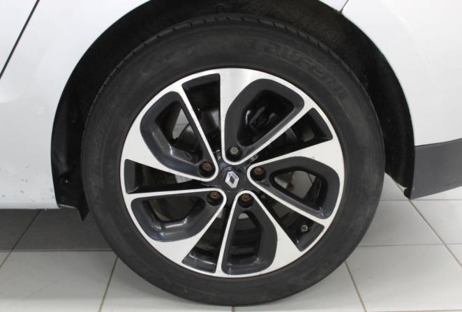 Renault Scenic III Рестайлинг 2 с пробегом 2014 года, цена 940 000 рублей, 191175 км, компактвэн, Автокод Объявления