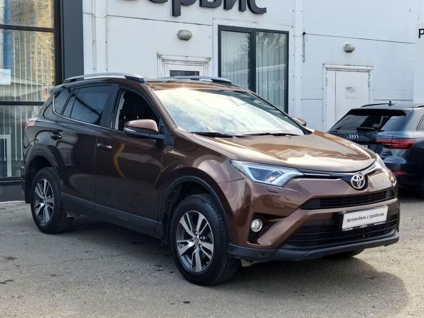 Toyota RAV4 IV (XA40) Рестайлинг с пробегом 2017 года, цена 2 300 000 рублей, 124630 км, внедорожник, Автокод Объявления
