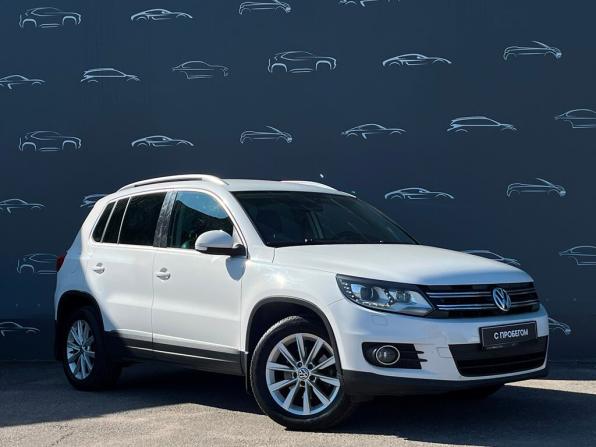 Volkswagen Tiguan I Рестайлинг с пробегом 2012 года, цена 1 067 400 рублей, 200469 км, внедорожник, Автокод Объявления