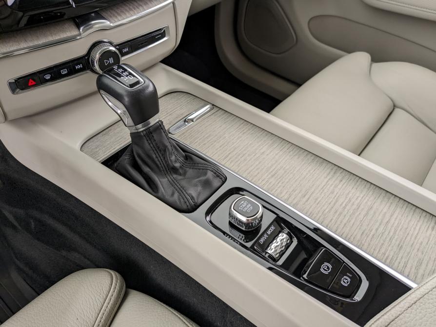 Volvo XC60 II Москва  - изображение 27