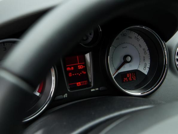 Peugeot 408 I с пробегом 2013 года, цена 478 000 рублей, 251671 км, седан, Автокод Объявления