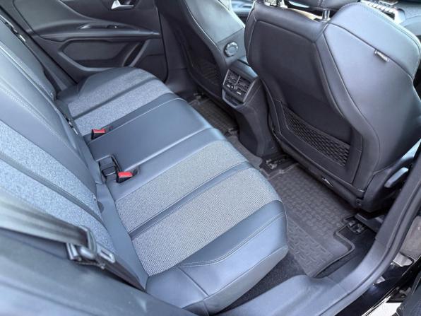 Peugeot 3008 II с пробегом 2020 года, цена 1 995 000 рублей, 87104 км, внедорожник, Автокод Объявления