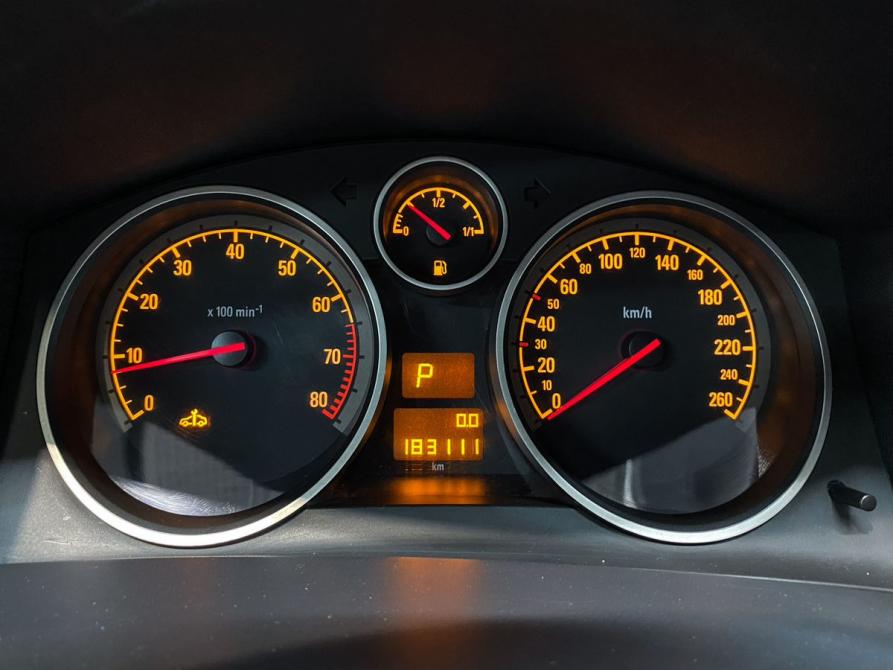 Opel Astra H Рестайлинг Ростов-на-Дону  - изображение 9