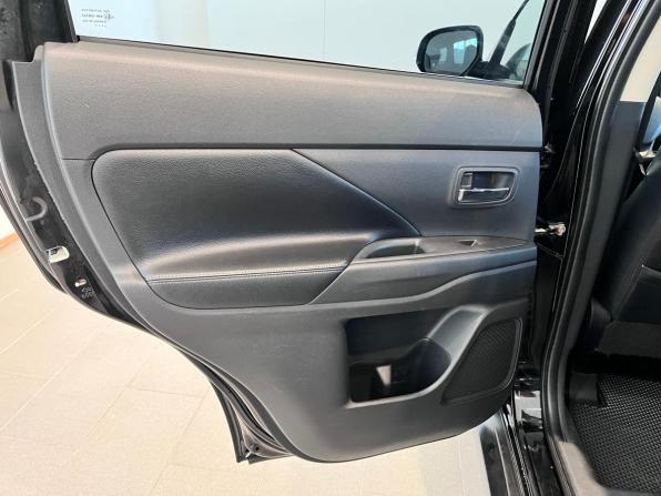 Mitsubishi Outlander III с пробегом 2013 года, цена 1 280 000 рублей, 159603 км, внедорожник, Автокод Объявления