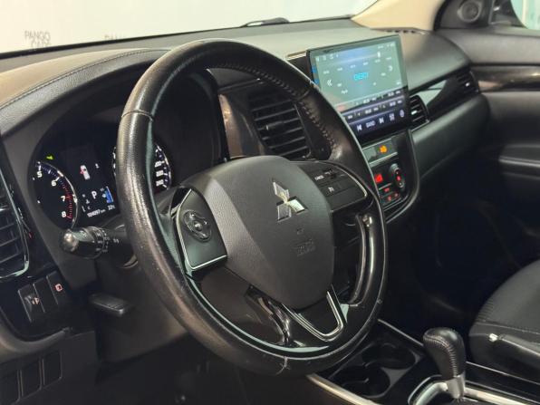 Mitsubishi Outlander III Рестайлинг 3 с пробегом 2019 года, цена 1 640 000 рублей, 104100 км, внедорожник, Автокод Объявления