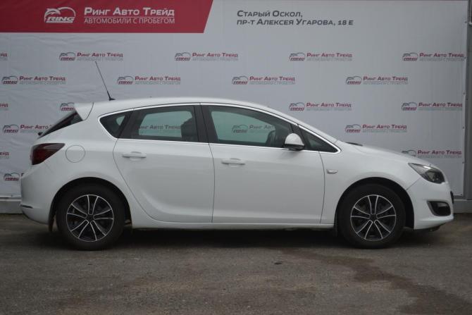 Opel Astra J Рестайлинг с пробегом 2014 года, цена 790 000 рублей, 212200 км, хэтчбек, Автокод Объявления