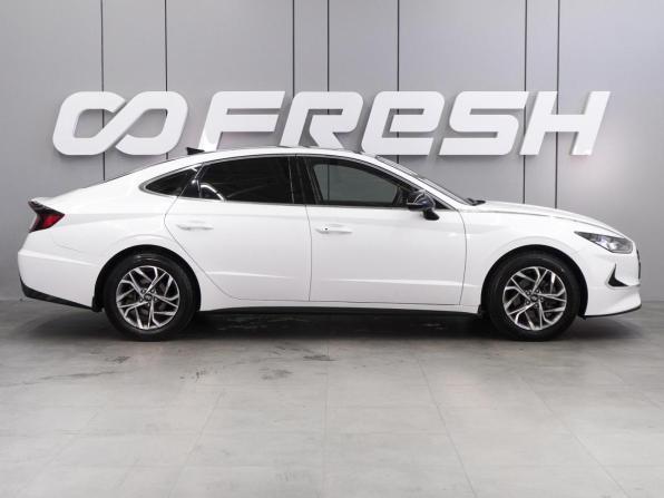 Hyundai Sonata VIII (DN8) с пробегом 2020 года, цена 2 299 000 рублей, 93599 км, седан, Автокод Объявления