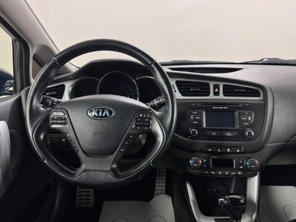 Kia Ceed II с пробегом 2014 года, цена 1 194 000 рублей, 93400 км, хэтчбек, Автокод Объявления