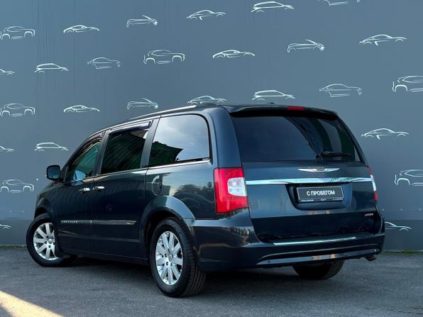 Chrysler Voyager V Рестайлинг с пробегом 2014 года, цена 1 526 300 рублей, 264862 км, минивэн, Автокод Объявления