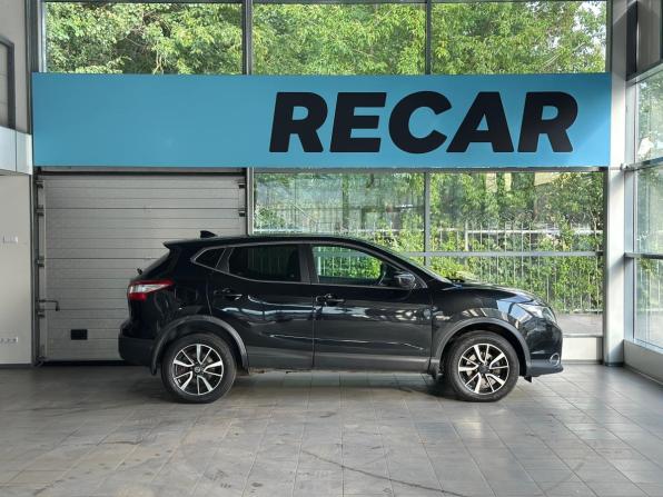 Nissan Qashqai II с пробегом 2017 года, цена 1 680 000 рублей, 131122 км, внедорожник, Автокод Объявления