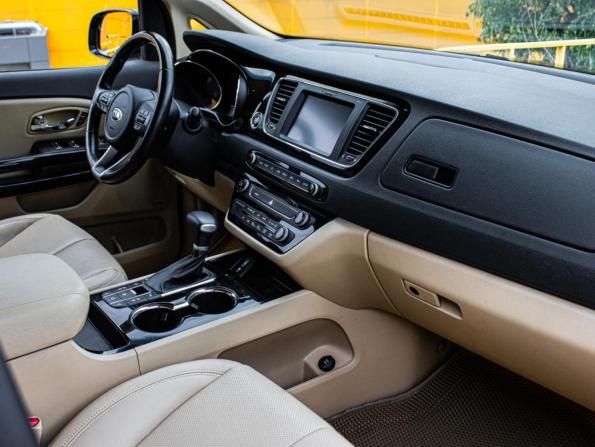 Kia Carnival III с пробегом 2019 года, цена 2 998 000 рублей, 106300 км, минивэн, Автокод Объявления