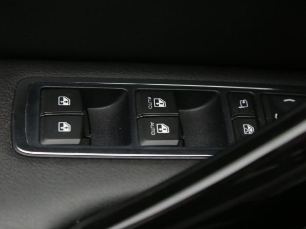 Lada (ВАЗ) Aura с пробегом 2024 года, цена 1 697 000 рублей, 8826 км, седан, Автокод Объявления