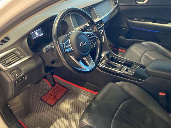 Kia Optima IV Рестайлинг с пробегом 2019 года, цена 1 840 000 рублей, 123000 км, седан, Автокод Объявления