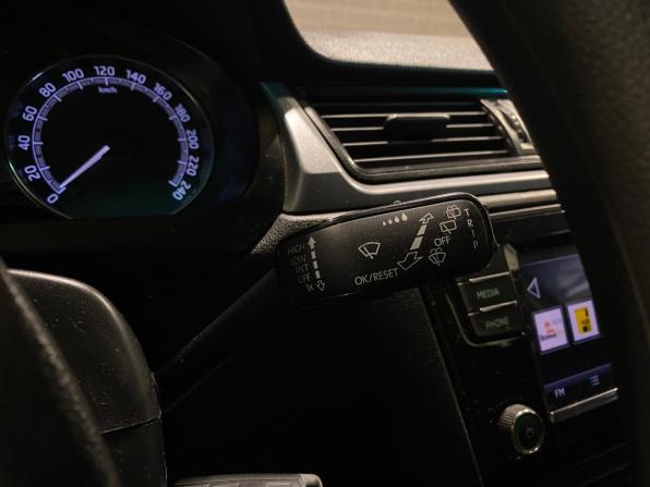 Skoda Rapid I Рестайлинг с пробегом 2019 года, цена 1 400 000 рублей, 67419 км, лифтбек, Автокод Объявления
