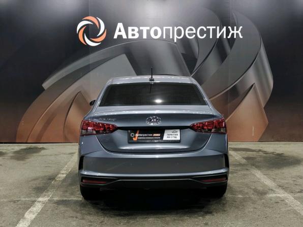 Hyundai Solaris II с пробегом 2020 года, цена 1 550 000 рублей, 68623 км, седан, Автокод Объявления
