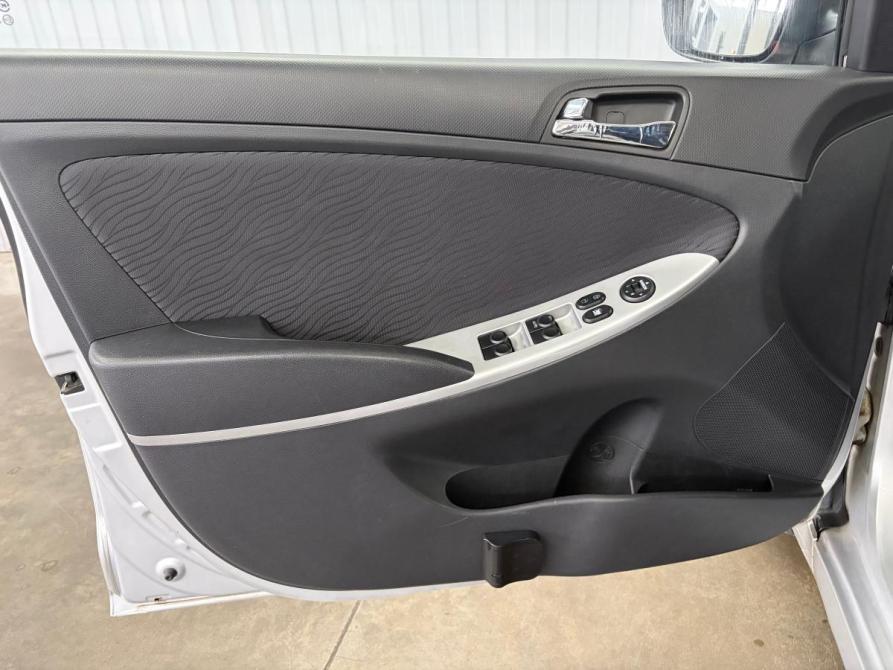 Hyundai Solaris I Краснодар  - изображение 13