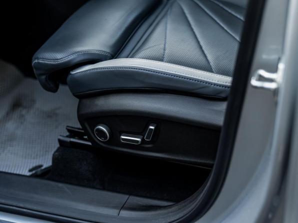 Geely Atlas II с пробегом 2024 года, цена 2 768 000 рублей, 27003 км, внедорожник, Автокод Объявления