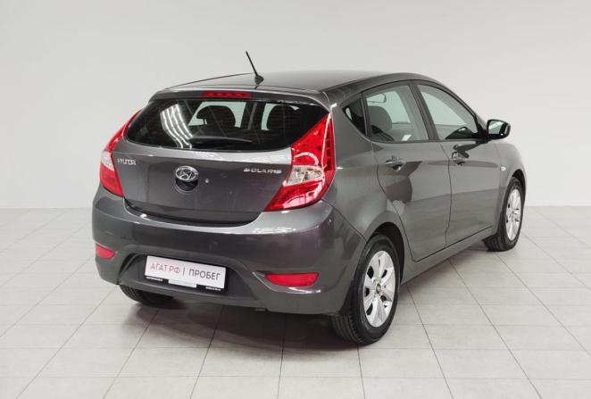 Hyundai Solaris I с пробегом 2012 года, цена 890 000 рублей, 180240 км, хэтчбек, Автокод Объявления