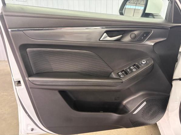 Haval Jolion I с пробегом 2023 года, цена 1 597 000 рублей, 64191 км, внедорожник, Автокод Объявления