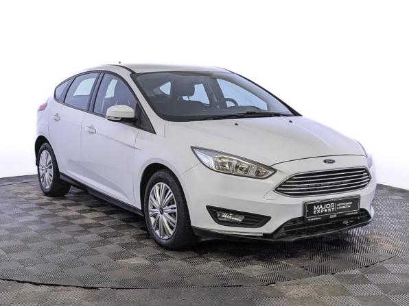 Ford Focus III Рестайлинг с пробегом 2018 года, цена 1 250 000 рублей, 57795 км, хэтчбек, Автокод Объявления
