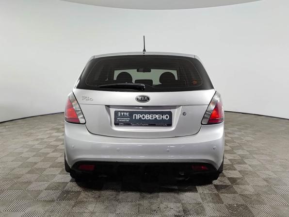 Kia Rio II Рестайлинг с пробегом 2011 года, цена 600 000 рублей, 256849 км, хэтчбек, Автокод Объявления
