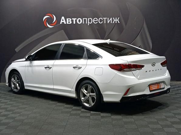 Hyundai Sonata VII (LF) Рестайлинг с пробегом 2019 года, цена 1 690 000 рублей, 155500 км, седан, Автокод Объявления