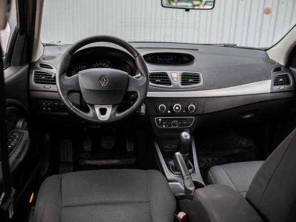 Renault Fluence I с пробегом 2011 года, цена 729 000 рублей, 72989 км, седан, Автокод Объявления