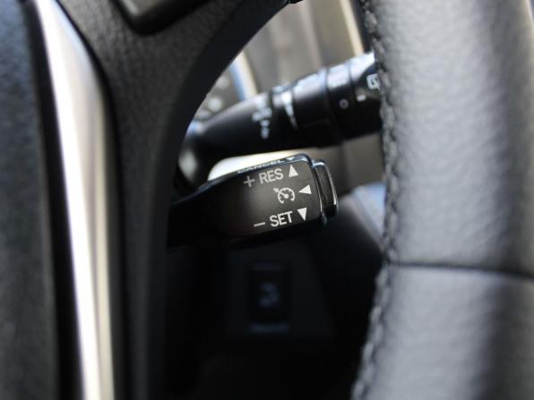 Toyota RAV4 IV (XA40) с пробегом 2013 года, цена 1 999 000 рублей, 104000 км, внедорожник, Автокод Объявления