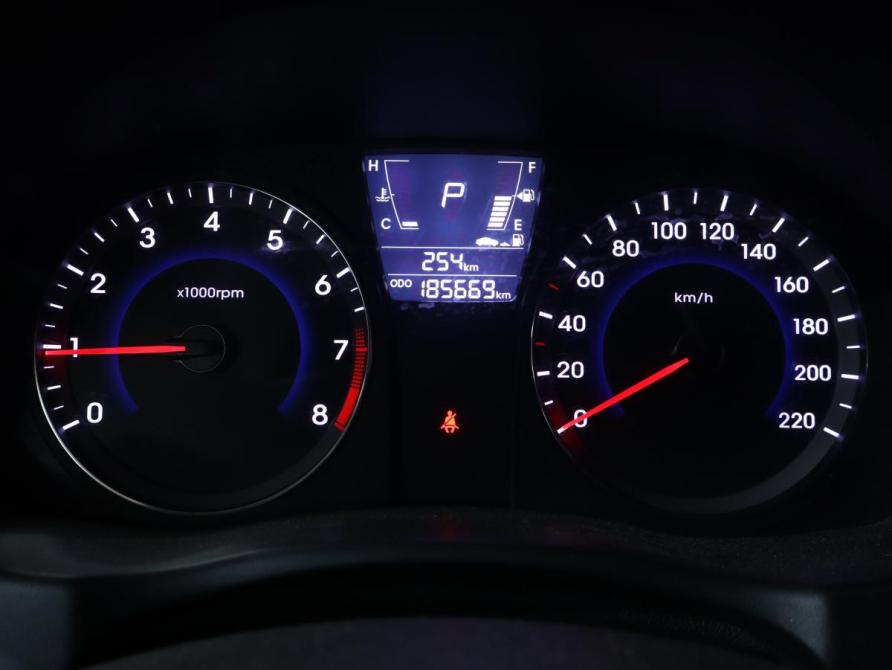 Hyundai Solaris I Москва  - изображение 9