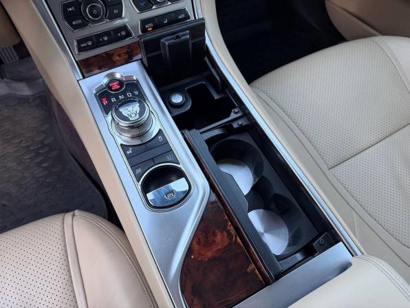 Jaguar XF I Рестайлинг с пробегом 2012 года, цена 1 355 000 рублей, 106000 км, седан, Автокод Объявления