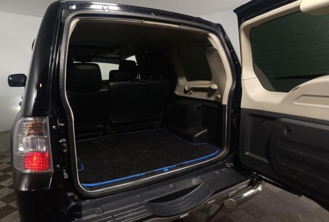 Mitsubishi Pajero IV Рестайлинг 2 с пробегом 2014 года, цена 2 370 000 рублей, 294192 км, внедорожник, Автокод Объявления
