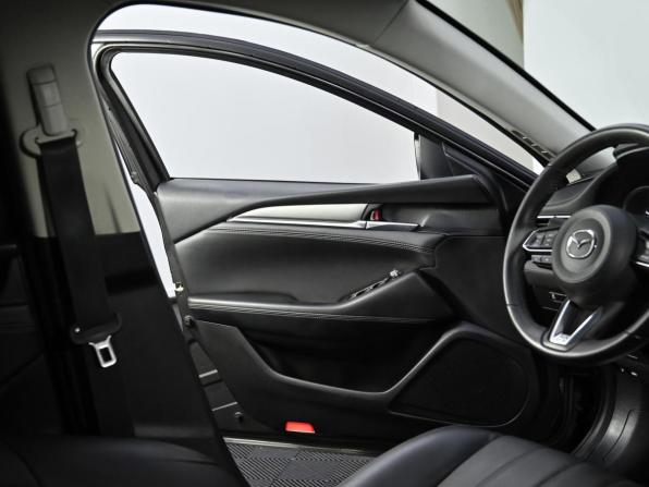 Mazda 6 III (GJ) Рестайлинг 2 с пробегом 2020 года, цена 2 249 000 рублей, 89000 км, седан, Автокод Объявления