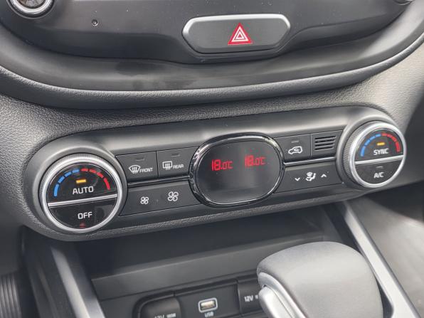 Kia Soul III с пробегом 2021 года, цена 2 370 000 рублей, 23201 км, хэтчбек, Автокод Объявления