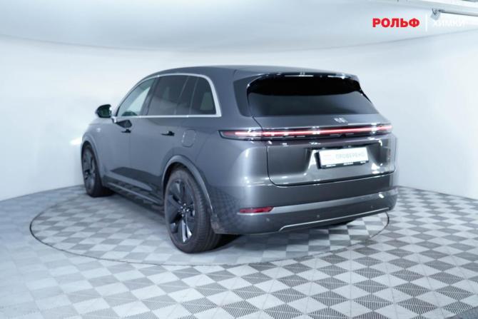Li Auto (Lixiang) L7 I Рестайлинг с пробегом 2024 года, цена 7 277 000 рублей, 27500 км, внедорожник, Автокод Объявления