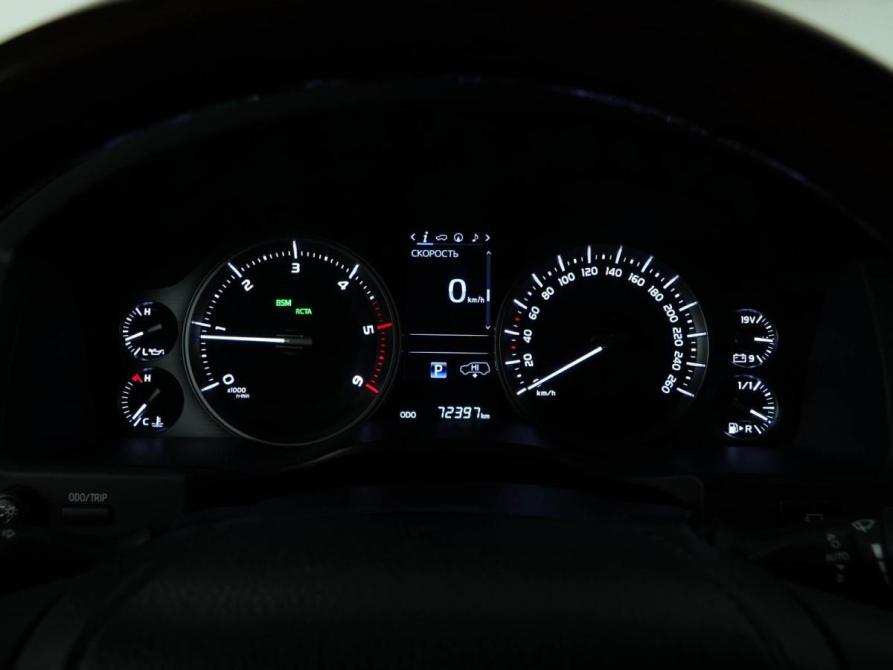 Toyota Land Cruiser 200 Series Рестайлинг 2 Москва  - изображение 29