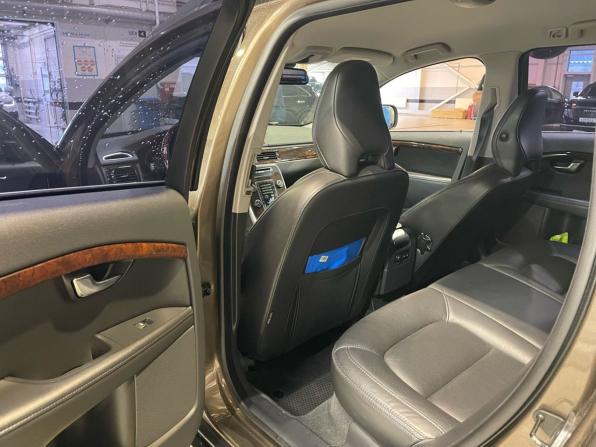 Volvo XC70 II с пробегом 2012 года, цена 1 490 000 рублей, 239032 км, универсал, Автокод Объявления