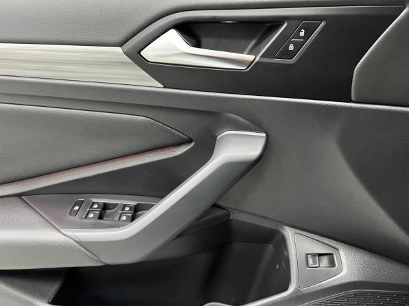 Volkswagen Jetta VII с пробегом 2019 года, цена 2 199 000 рублей, 46800 км, седан, Автокод Объявления