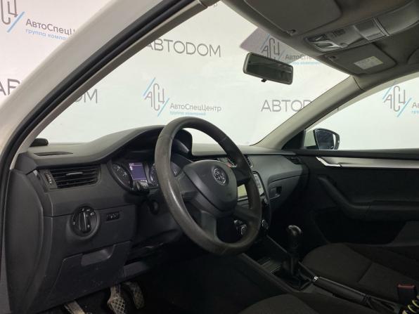 Skoda Octavia III (A7) с пробегом 2014 года, цена 947 000 рублей, 165000 км, лифтбек, Автокод Объявления