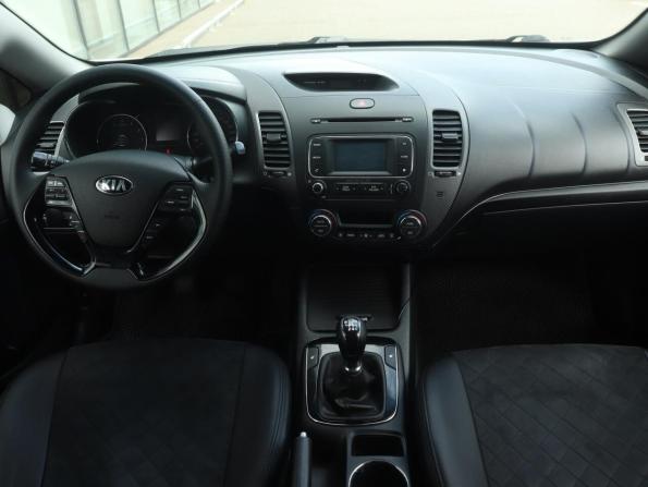 Kia Cerato III Рестайлинг (Classic) с пробегом 2018 года, цена 1 365 000 рублей, 132721 км, седан, Автокод Объявления