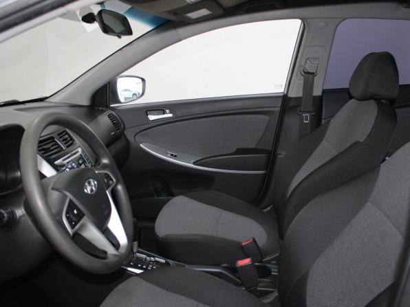 Hyundai Solaris I с пробегом 2014 года, цена 879 900 рублей, 158517 км, хэтчбек, Автокод Объявления