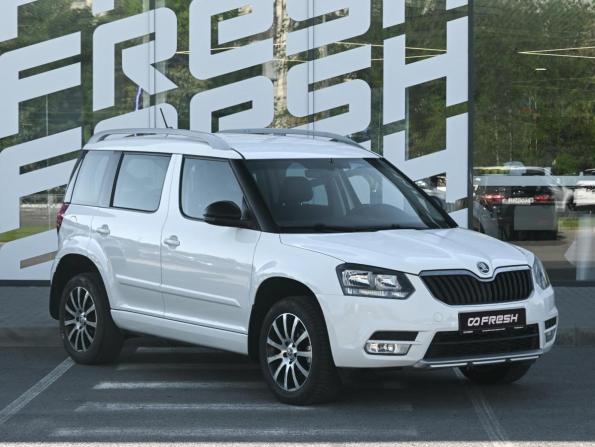 Skoda Yeti I Рестайлинг с пробегом 2017 года, цена 1 370 000 рублей, 167135 км, внедорожник, Автокод Объявления