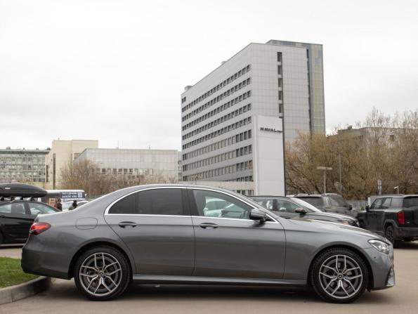 Mercedes-Benz E-Класс V (W213 S213 C238) Рестайлинг с пробегом 2021 года, цена 4 718 000 рублей, 42948 км, седан, Автокод Объявления