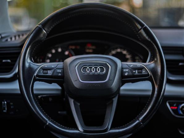 Audi Q5 II (FY) с пробегом 2018 года, цена 2 222 000 рублей, 220095 км, внедорожник, Автокод Объявления