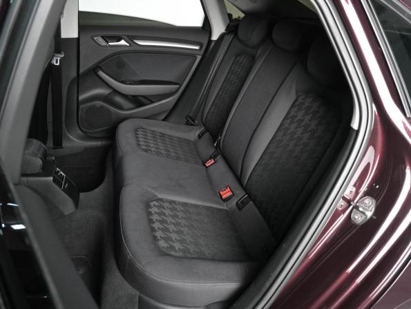 Audi A3 III (8V) с пробегом 2015 года, цена 1 499 000 рублей, 175824 км, седан, Автокод Объявления