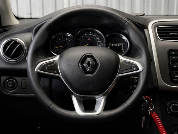 Renault Sandero II Рестайлинг с пробегом 2019 года, цена 1 197 000 рублей, 34434 км, хэтчбек, Автокод Объявления