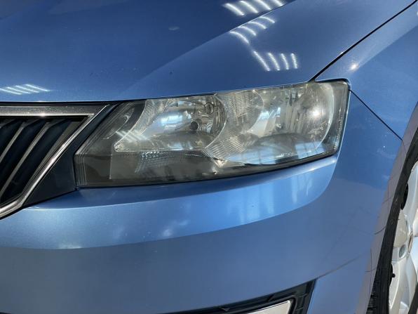 Skoda Rapid I с пробегом 2014 года, цена 899 000 рублей, 287134 км, лифтбек, Автокод Объявления
