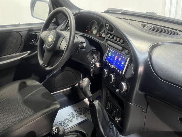 Chevrolet Niva I Рестайлинг с пробегом 2017 года, цена 745 000 рублей, 106428 км, внедорожник, Автокод Объявления