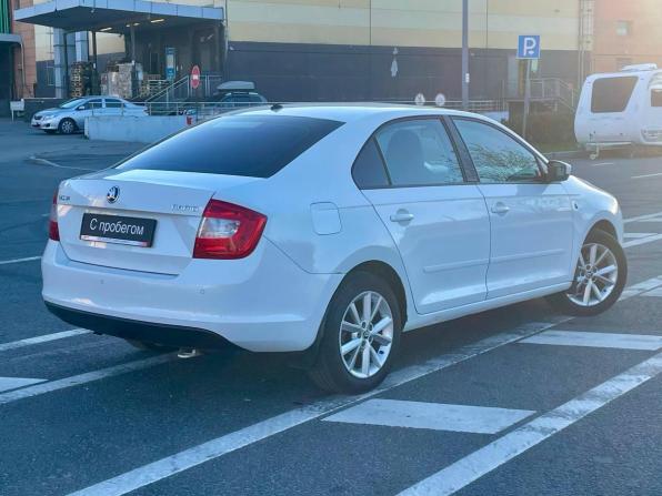 Skoda Rapid I с пробегом 2015 года, цена 879 000 рублей, 228000 км, лифтбек, Автокод Объявления