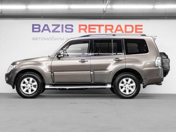 Mitsubishi Pajero IV Рестайлинг 1 с пробегом 2014 года, цена 2 270 000 рублей, 245875 км, внедорожник, Автокод Объявления