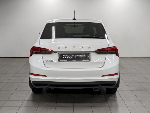 Skoda Rapid II с пробегом 2021 года, цена 1 140 000 рублей, 227518 км, лифтбек, Автокод Объявления